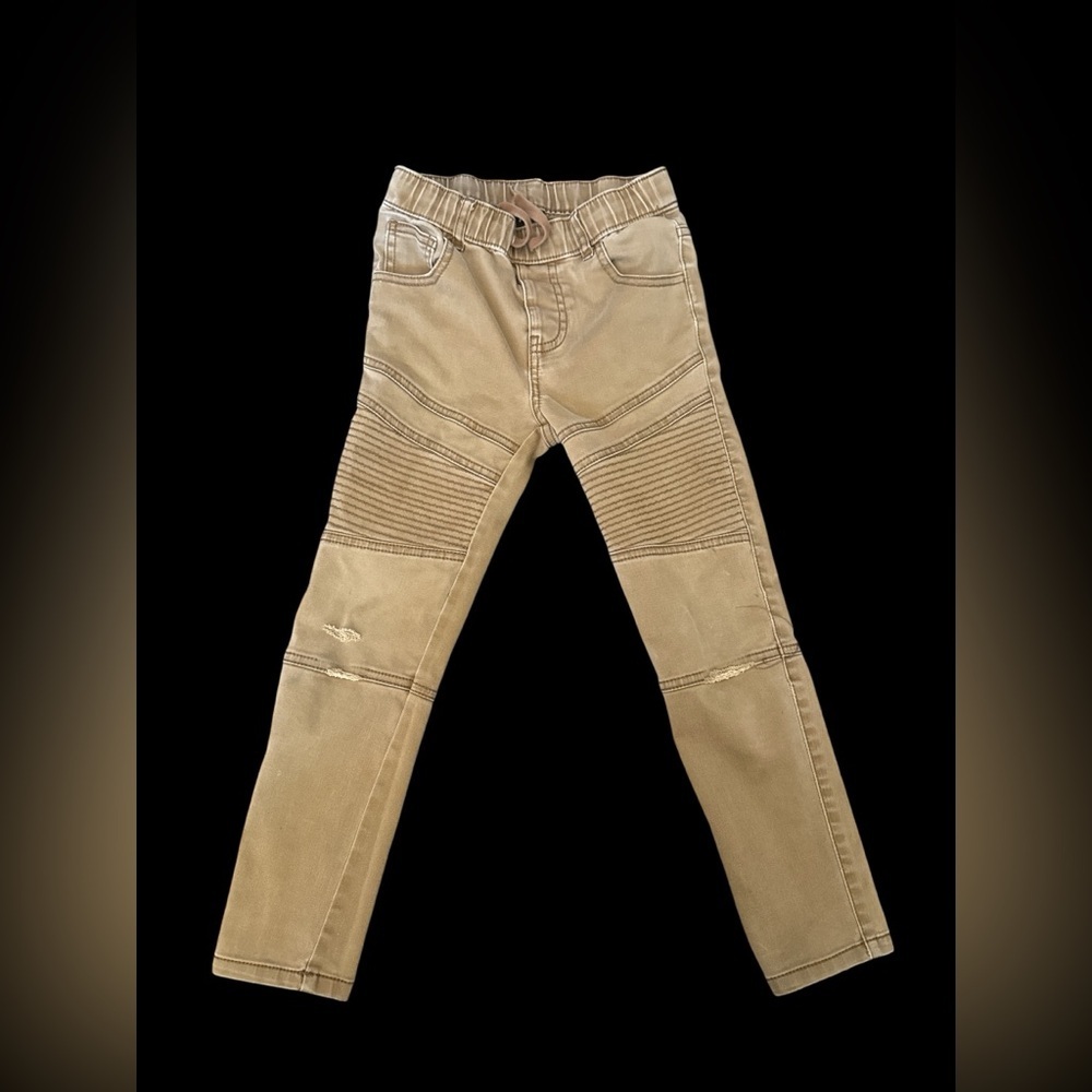 Stylish Kids Tan Jeans with Ribbed Accents